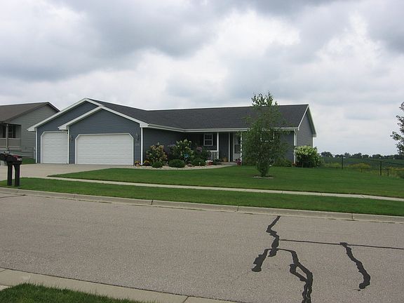 4th image of 3731 Solar Ave