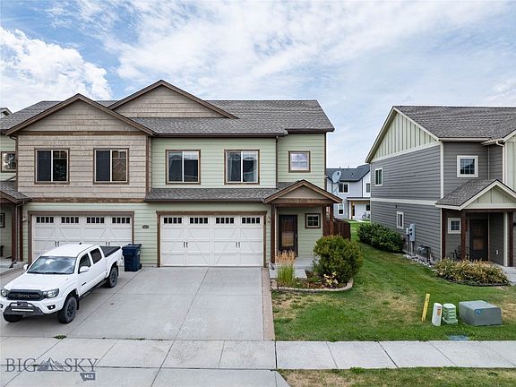 4th image of 833 Rosa Way Unit B