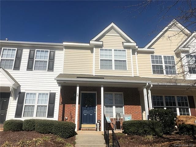 1st image of 111 Forester St #135