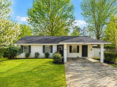 900 Hollins Rd, Auburn, AL, 36830
