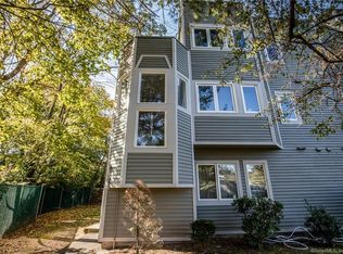 1410 Whitney Ave APT A2, Hamden, CT 06517