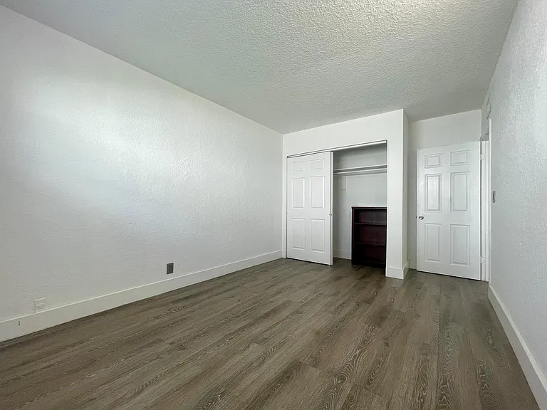 651 NW 42nd Ct #118 — Photo 26