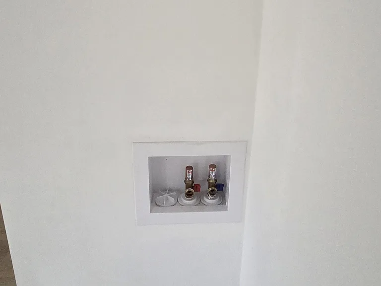 1001 SE 16th St #7 — Photo 14