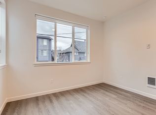 11 NE 55th Ave UNIT 304, Portland, OR 97213