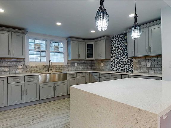 5th image of 3 Stanley Ln