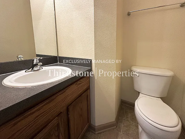 1660 Biscayne Bay Cir — Photo 18