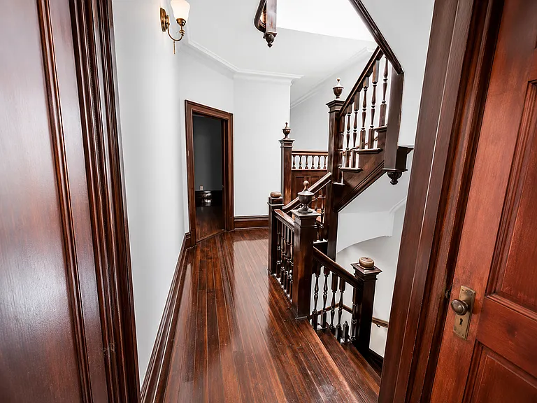 205 E Prospect Ave — Photo 12