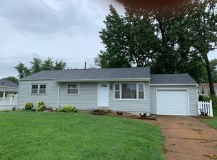 10816 Coral Ridge Dr, Saint Louis, MO 63123