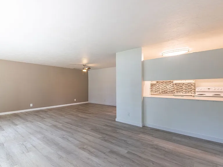 Edgemont Apartments — Photo 44