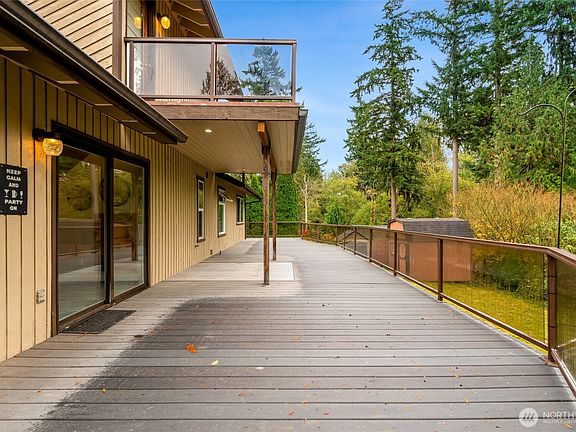2nd image of 12704 48th Drive NE