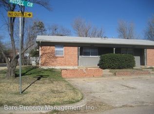 807 Russell Cir, Norman, OK 73071