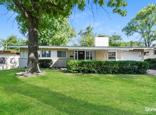 2385 Brook Dr, Florissant, MO 63033