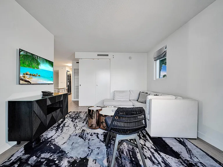 3101 Bayshore Dr #602 — Photo 16