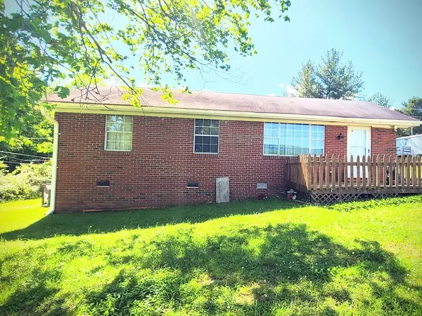 294 N Cedar St, Whitwell, TN 37397