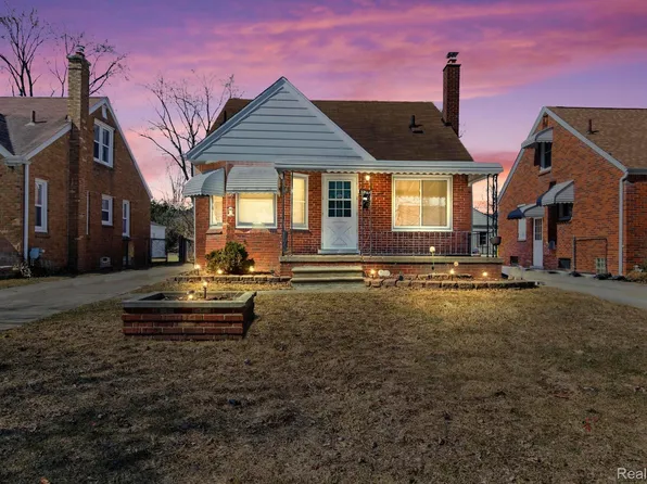 23107 David Ave, Eastpointe, MI 48021