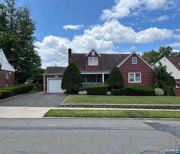 132 Bell Ave, Hasbrouck Heights, NJ, 07604