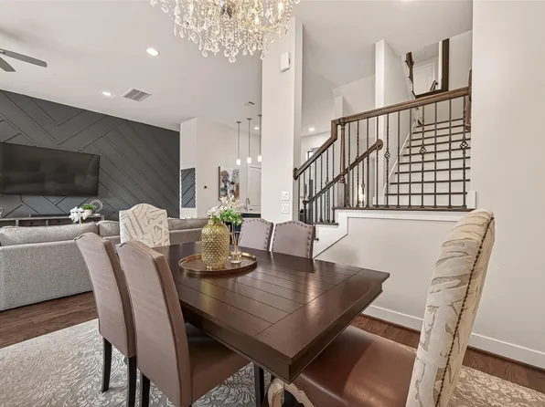 1512 Beall St, Houston, TX 77008
