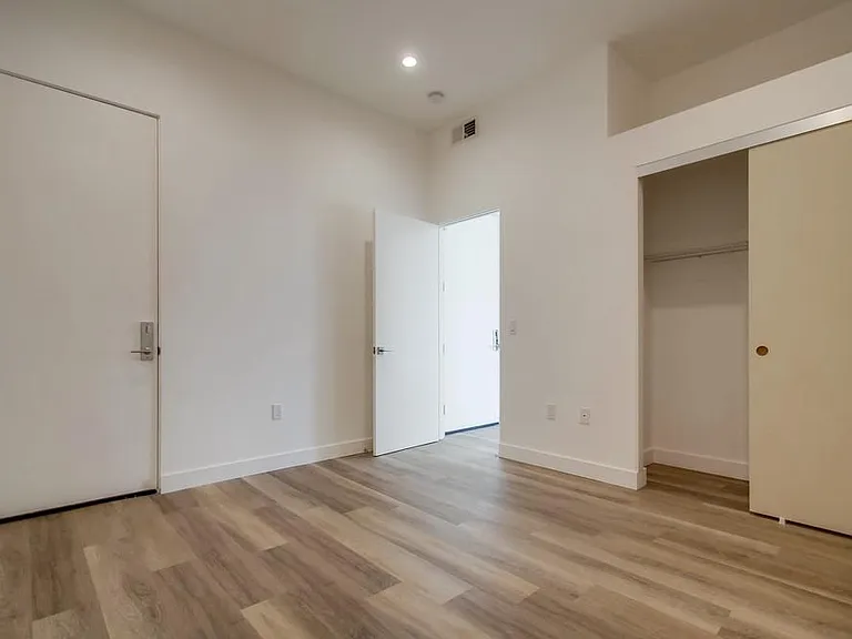 4021 Georgia St #9 — Photo 11