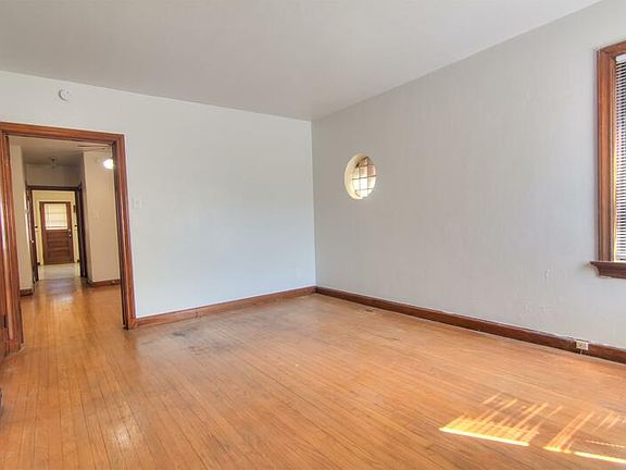 4th image of 4257 Bates Ave