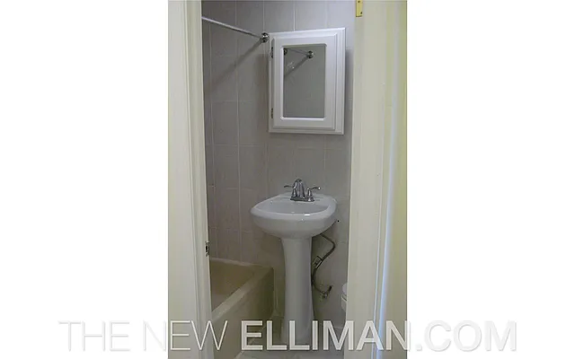 Rented by Douglas Elliman | media 34