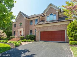14401 Virginia Chase Ct, Centreville, VA 20120