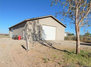 9868 S Dike Rd, Mohave Valley, AZ 86440