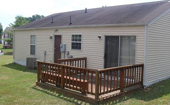 2nd image of 1404 Bentbrook Dr