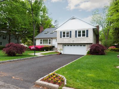172 Surrey Dr, New Rochelle, NY, 10804