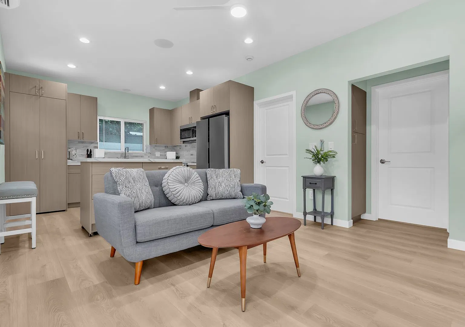 3965 La Salle Avenue — Photo 4