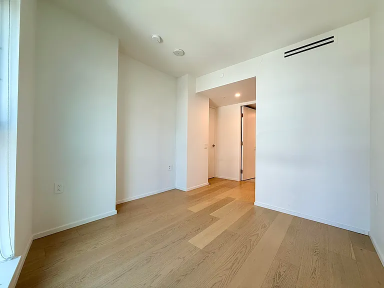 889 Pacific St #1107 — Photo 8