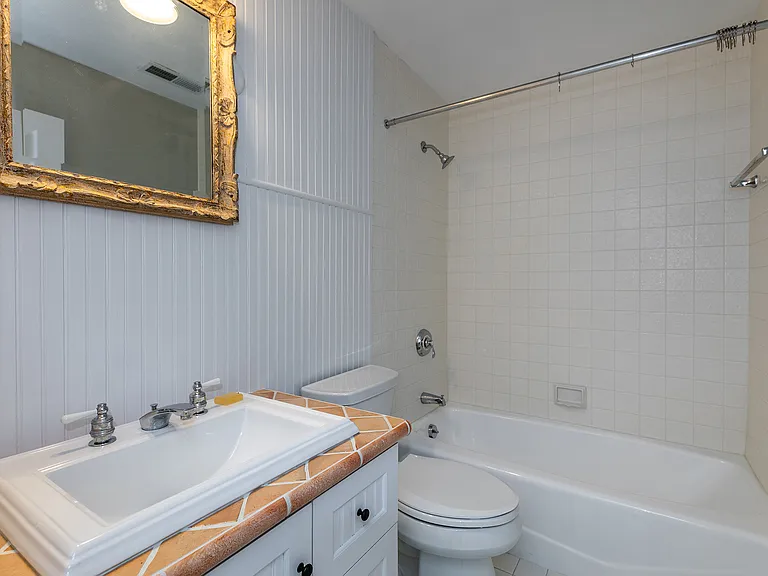2 Emerson Ct — Photo 32