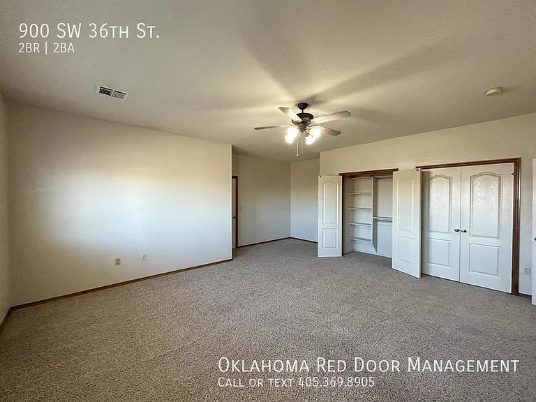 900 SW 36th St — Photo 7