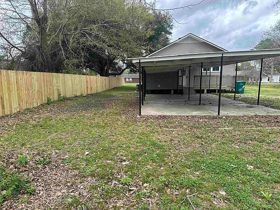 5th image of 305 S Storer Ave