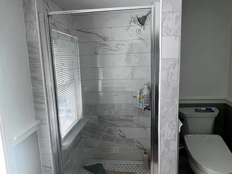 Bathroom, 3rd floor
