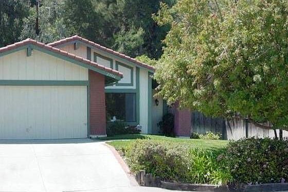 1st image of 23966 Gold Nugget Ave