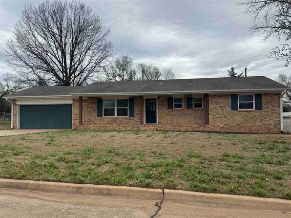 702 W Hartwood Ave, Stillwater, OK 74075