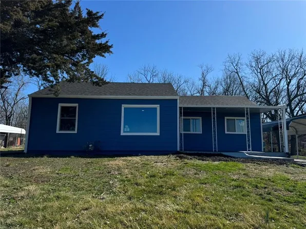 1501 N 94th St, Kansas City, KS 66112