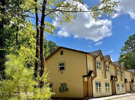 1549 Maple Springs, F