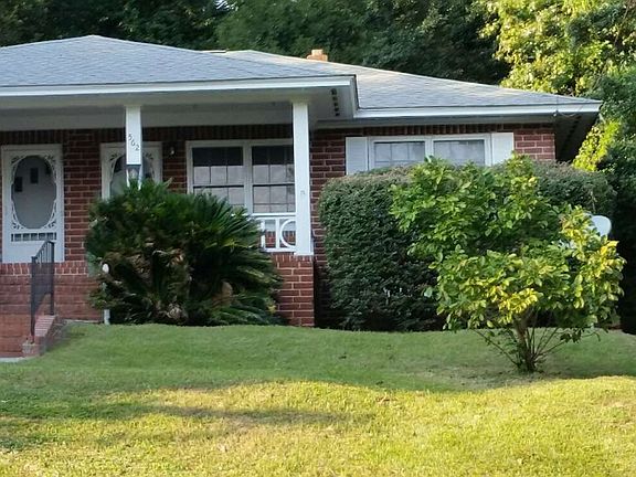2nd image of 562 Beverly Ct