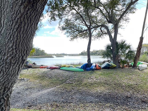 2nd image of 1255C Ponce Island Dr #736C
