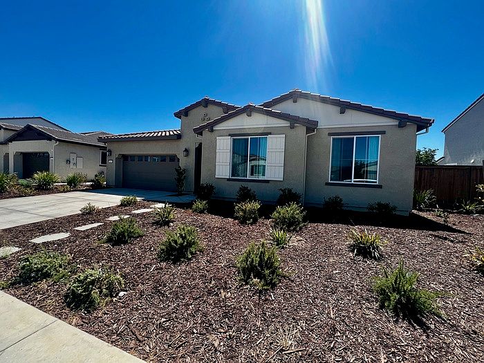 1st image of 1465 Bloom Dr