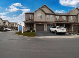 45 Royal Winter Dr #32, Hamilton, ON
