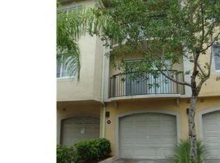 900 Crestwood Blvd N #913, West Palm Beach, FL 33411