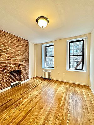 3rd image of 497 3rd Ave APT 9