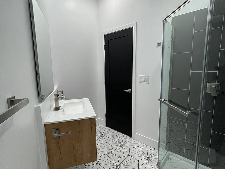 BATHROOM #2