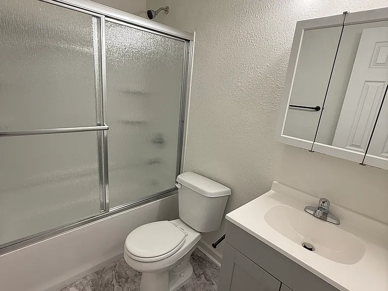 7035 W Newell St — Photo 5