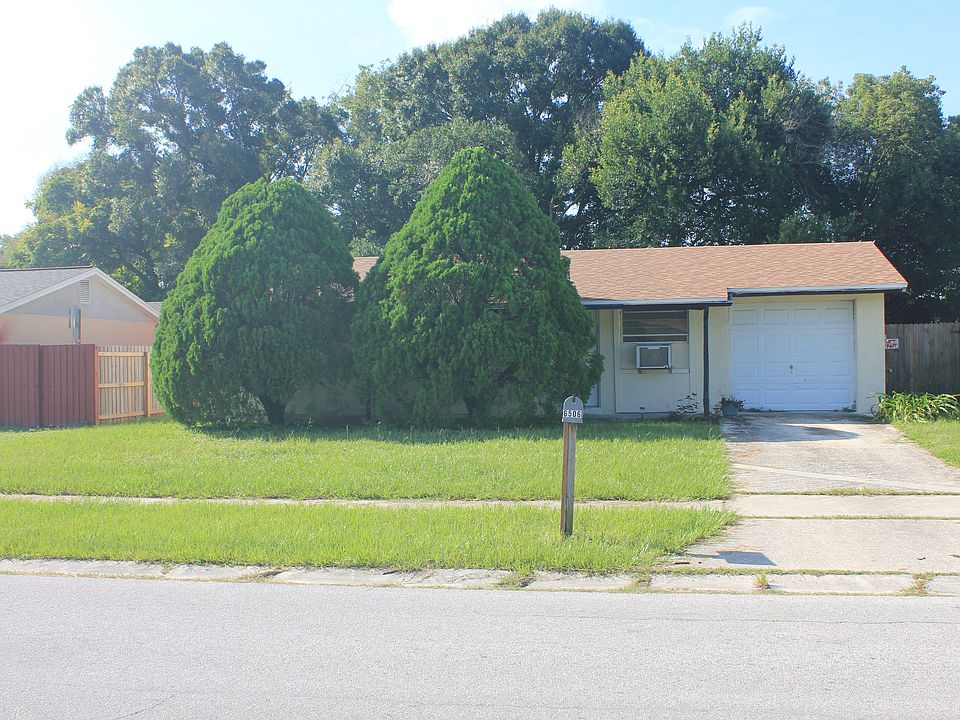 1st image of 6506 Runningwoods Dr