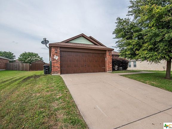 2nd image of 513 Leo Ln