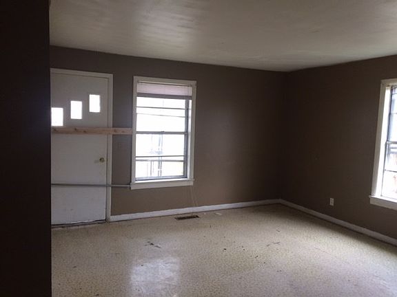 3rd image of 4405 14th Ave