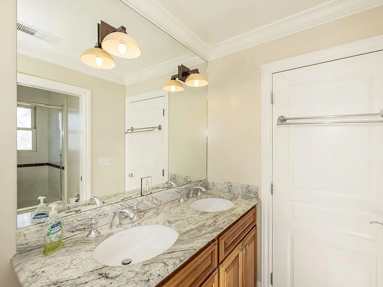 Upstairs shared bathroom dual sinks for bedroom 2 & 3